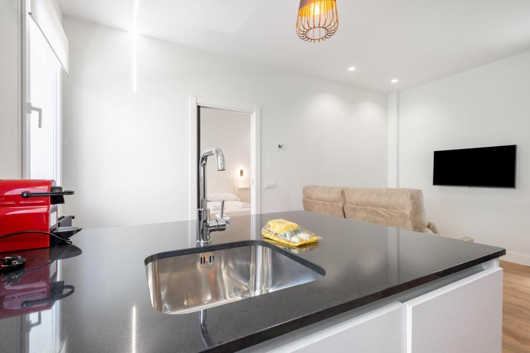 1 Bedroom 1 Bathroom Furnished - Salamanca - Modern - Mintystay Madrid Exteriör bild